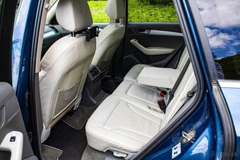 Audi Q5 3.0 TDI Quattro A/T Koža, Panorama, po servise - 11