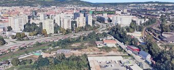 AKTUÁLNE Obchodný priestor - kancelária:  Centrum - 11