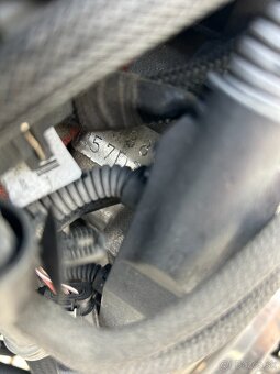 BMW 318d 320d 325d 330d 335d F30 F31 F80 E90 E91 E92 E93 - 11