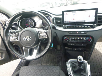 KIA CEED 1,4 TGDI 2021 GOLD - 11