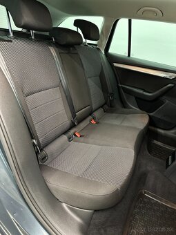 Škoda Octavia Combi 1.6 TDI 110k Style DSG - 11