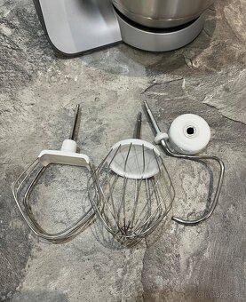 Bosch MUM 56Z40 900W kuchynský robot - 11