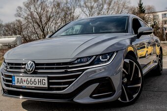 Volkswagen Arteon 2.0 TDI R-Line DSG - 11