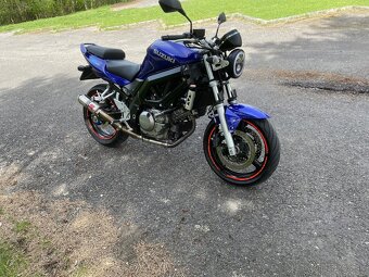 SUZUKI SV 650 N 2011 - 11