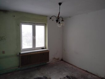 Predám 3 izbový rodinný dom - 11