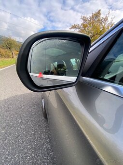 Mercedes C 220D Exclusive - výborný stav - 11