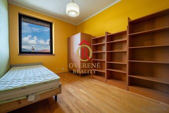 NOVINKA V PONUKE  Rodinný dom s dvomi samostatnými bytovými - 11