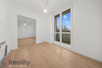 Na predaj 2izbovy byt po rekonštrukcii - 11