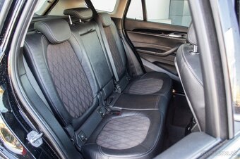 BMW X1 xDrive 20d A/T - 11