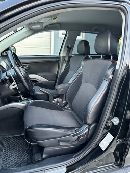 Mitsubishi Outlander 2.2 4x4 - 11
