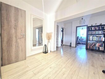 RezervovanéNa predaj štýlový 4 izbový rodinný dom na... - 11