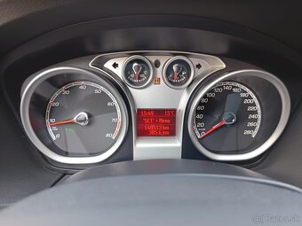 FORD FOCUS RS - 11