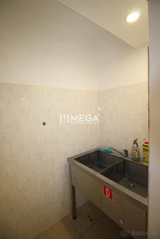 Na prenájom - nebytový priestor 85 m2 - Humenné - 11