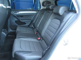 VW Golf - 11