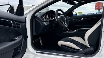 Mercedes-Benz C trieda Kupé C63 AMG Coupe | 507 EDITION | V8 - 11