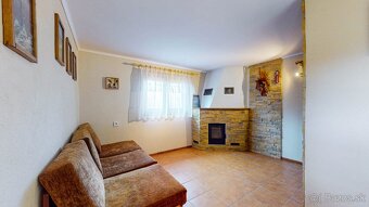 Záhradná chatka s vysporiadaným pozemkom Zvolen / Neresnica - 11