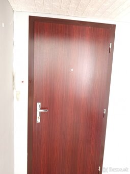 NA predaj 1 izbový byt LEvice, blízko zdravotné stredisko S - 11