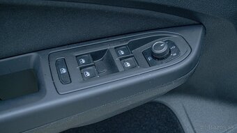 Volkswagen Golf Variant 2.0 TDI Life DSG - 11