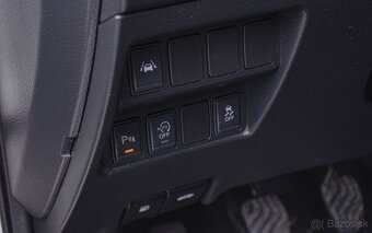 Nissan Qashqai 1.5 dCi Tekna - 11