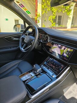 Audi Q7 - 11