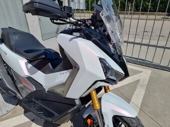 SYM ADX TG 400 ABS TCS (R3) - 11