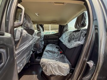 2025 Mitsubishi L200 2,4 benzin manual Predvadzacka DPH - 11