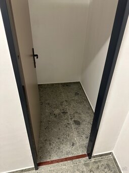 Predám nový 3.izb byt na Mikovíniho ulici s rozlohou 72m2 - 11