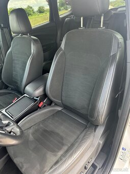 Ford Kuga ST-Line 4x4 132kw automat - 11