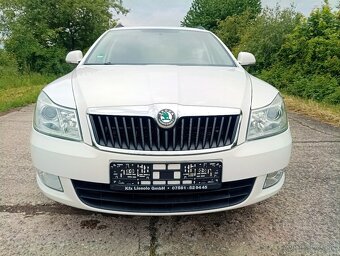 ŠKODA OCTAVIA COMBI II 2.0 TDI CR TOP 2012 - 11