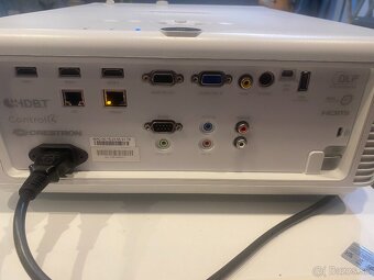Projektor VIEWSONIC LS800WU- laser- 5500ANSI, - 11