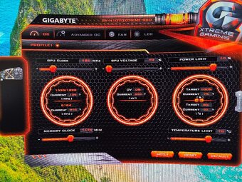Predám hernú grafickú kartu GIGABYTE GeForce GTX 1070 Xtreme - 11