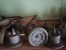 PRAGA V3S náhradné diely - 11