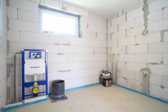 NOVOSTAVBA S VEĽKORYSÝM POZEMKOM PRI KOŠICIACH, 950 m², VAJK - 11