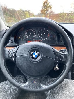 Bmw e39 523i - 11