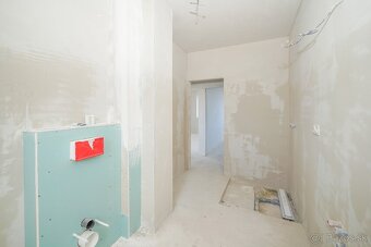 MILOSLAVOV - 4 IZB. RODINNÝ DOM S POZEMKOM 300 M2 - 11