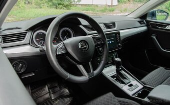 Škoda Superb 2.0 TDI SCR DSG - 11