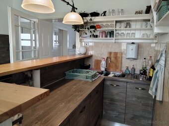 Na predaj zaujímavá nehnuteľnosť,, usadlosť - 11