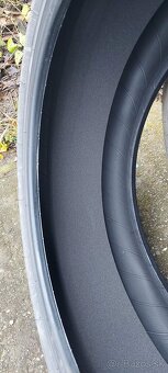 Tesla 3-letné originálne pneumatiky Michelin e Primacy 235. - 11