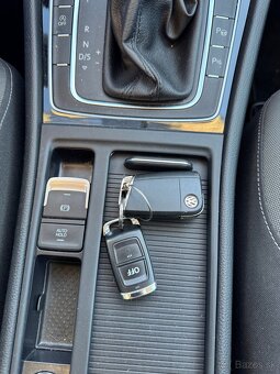 Volkswagen Golf Variant 2.0 TDI DSG 2017 - 11