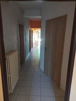Investícia - Predám veľký RD ktorý ma zapísané 3byty na LV - 11