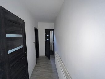 MAĎARSKO - SZUHOGY - 5 IZBOVÝ RODINNÝ DOM - 11