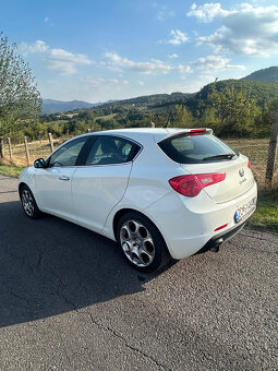 Alfa Romeo Giulietta 1.4 T-Jet 88 kW, rv. 12/2012 - 11