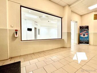 Podnájom, Obchodný priestor 76 m², Nitra-centrum - 11
