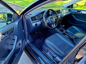 Volkswagen Jetta 1.2 TSI 2014 (4valec) Limited Edition - 11