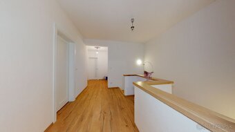 Ponúkame na prenájom moderný 6 izbový dom v Rakúsku. - 11