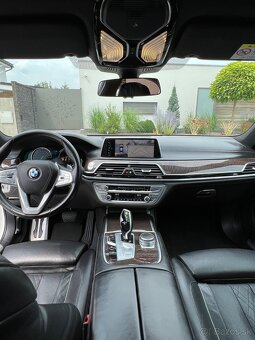 BMW 7 G11 740d /M 2016 - 11