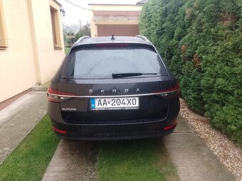 Predám Škoda Superb 3 combi obsah 1,6desel ročník 2020 DSG - 11
