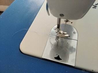 Minerva šijací stroj - 11