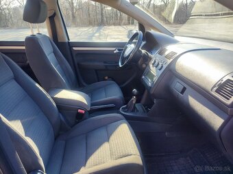 Volkswagen Touran 1.9tdi - 11