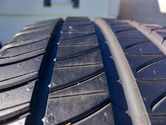 Dvojrozmer 275/40 r19 a 245/45 r19 michelin - 11